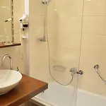 Seehotel Foettinger Штайнбах-ам-Аттерзее