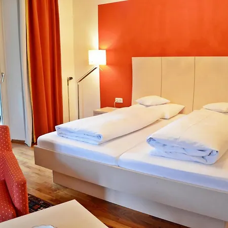 Aktivhotel Foettinger Otel