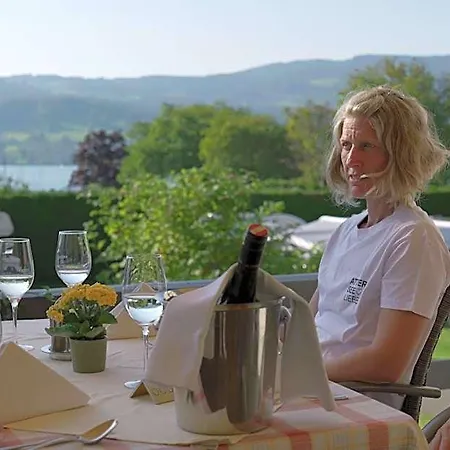 Hotell Seehotel Föttinger Steinbach am Attersee