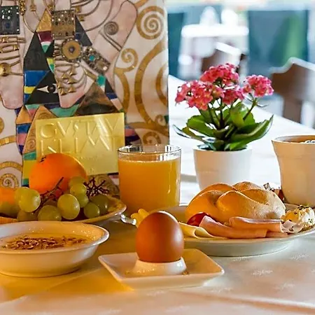 Hotell Seehotel Föttinger Steinbach am Attersee