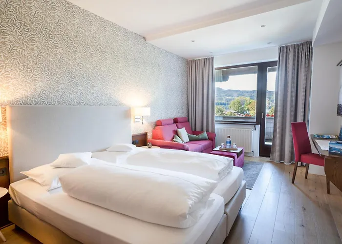 ホテル Seehotel Foettinger