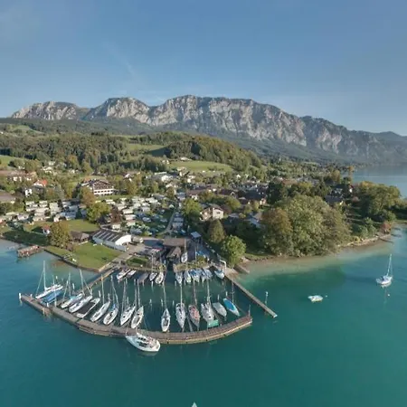 Seehotel Foettinger Steinbach am Attersee