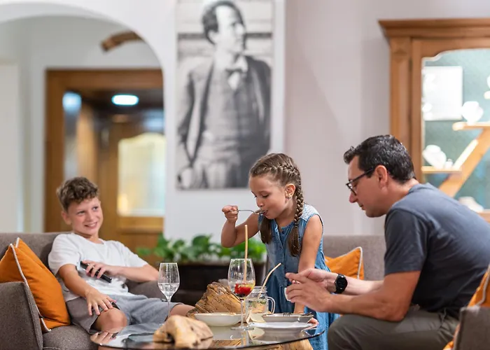 Seehotel Foettinger Steinbach am Attersee